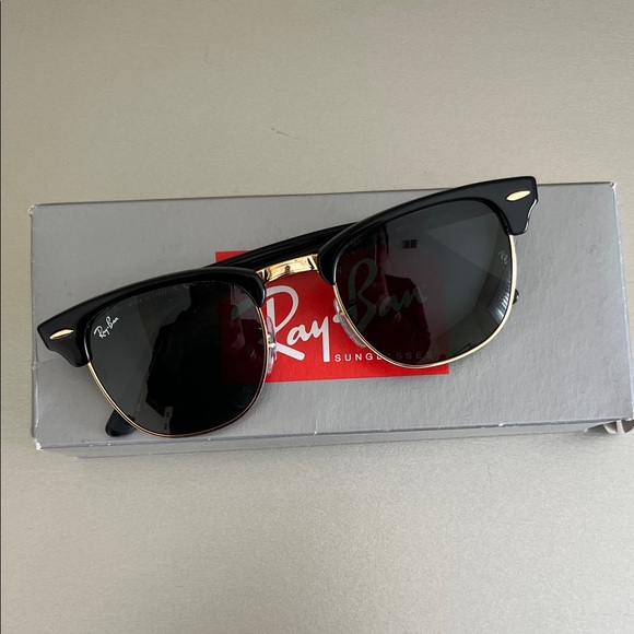Ray Ban Sunglasses / Clubmaster